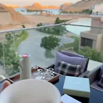 W Muscat Bay